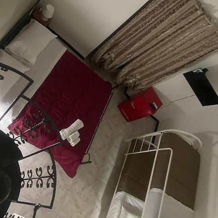 Appartamento Casa Vacanza La Serenella Napoli Esterno foto